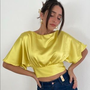 Crew neck crop top